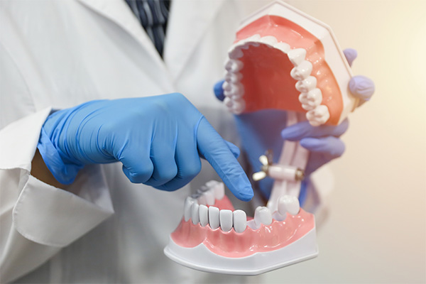Dentist Consult for Options for Replacing Missing Teeth from Comprehensive Dental Science, PC in New York, NY